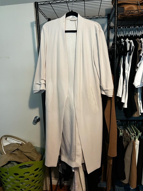 Babaton Jackets & Blazers - Babaton “Power Robe” in light blushed colour, Medium